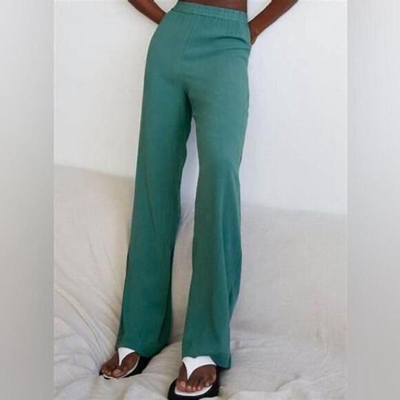 Aritzia Pants - Aritzia Babaton Carson Pant wide leg light weighed lined gauzey beach lounge xs